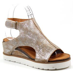 Diba True Womens Get Along Silver 7 M